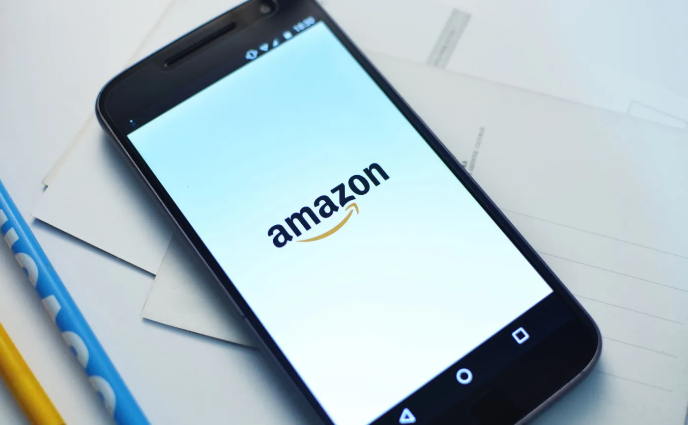 Amazon zabronił policji w USA korzystania z jego programu rozpoznawania twarzy