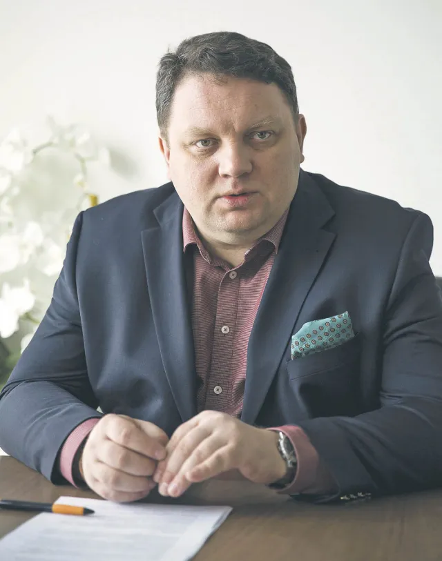 Chludziński: KGHM chce zwiększyć paletę wydobywanych surowców [WYWIAD]