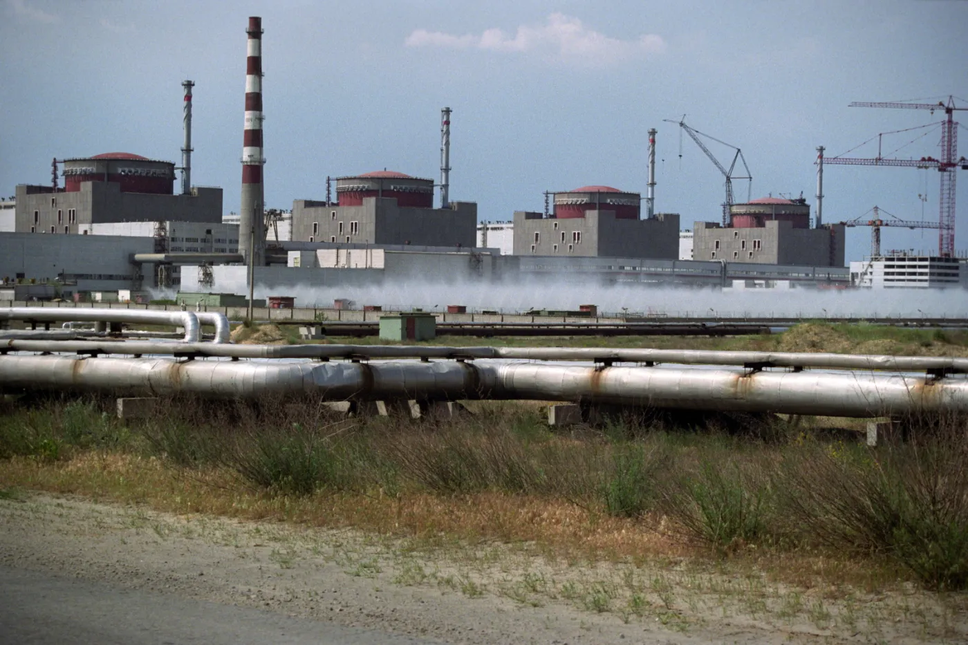 Ukraina: Kierujemy Zaporoską Elektrownią Atomową, ale teren obiektu kontrolują Rosjanie