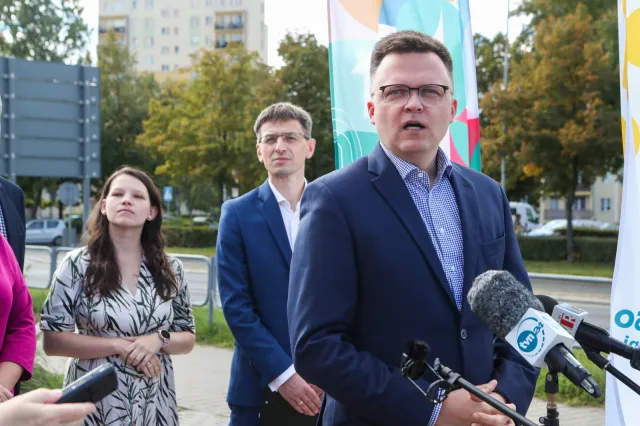 Hołownia: Chcemy państwa, które rodzinę wspiera, a nie poucza, ocenia albo zastępuje