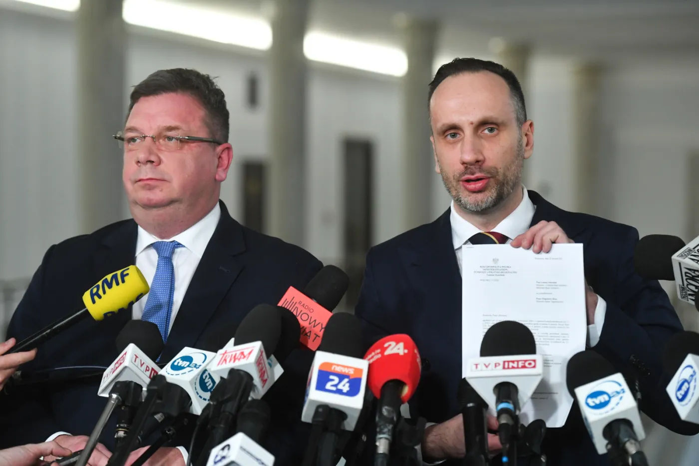 Solidarna Polska nie ustaje w krytykowaniu KPO: Manipulacja, hiperkłamstwo