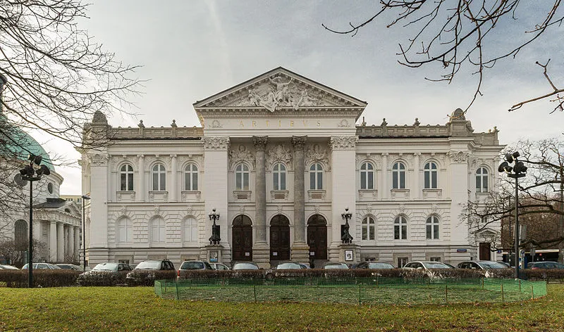 Wystawa "Drugiej wiosny nie będzie... Dzieci i sztuka w XX i XXI w." w stołecznej Zachęcie