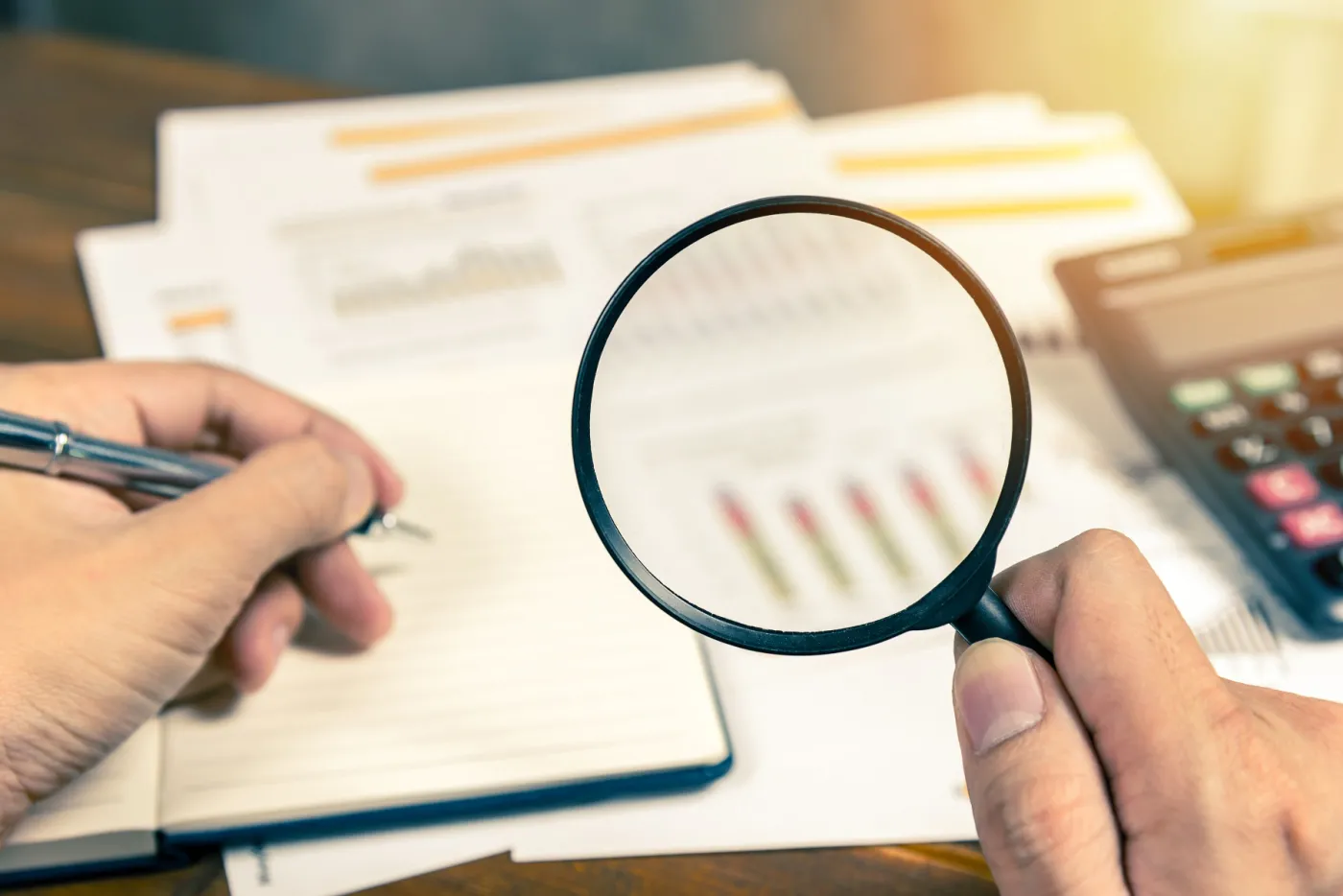 Mniej firm i kar nadzoru finansowego, Ziemia coraz gorętsza
