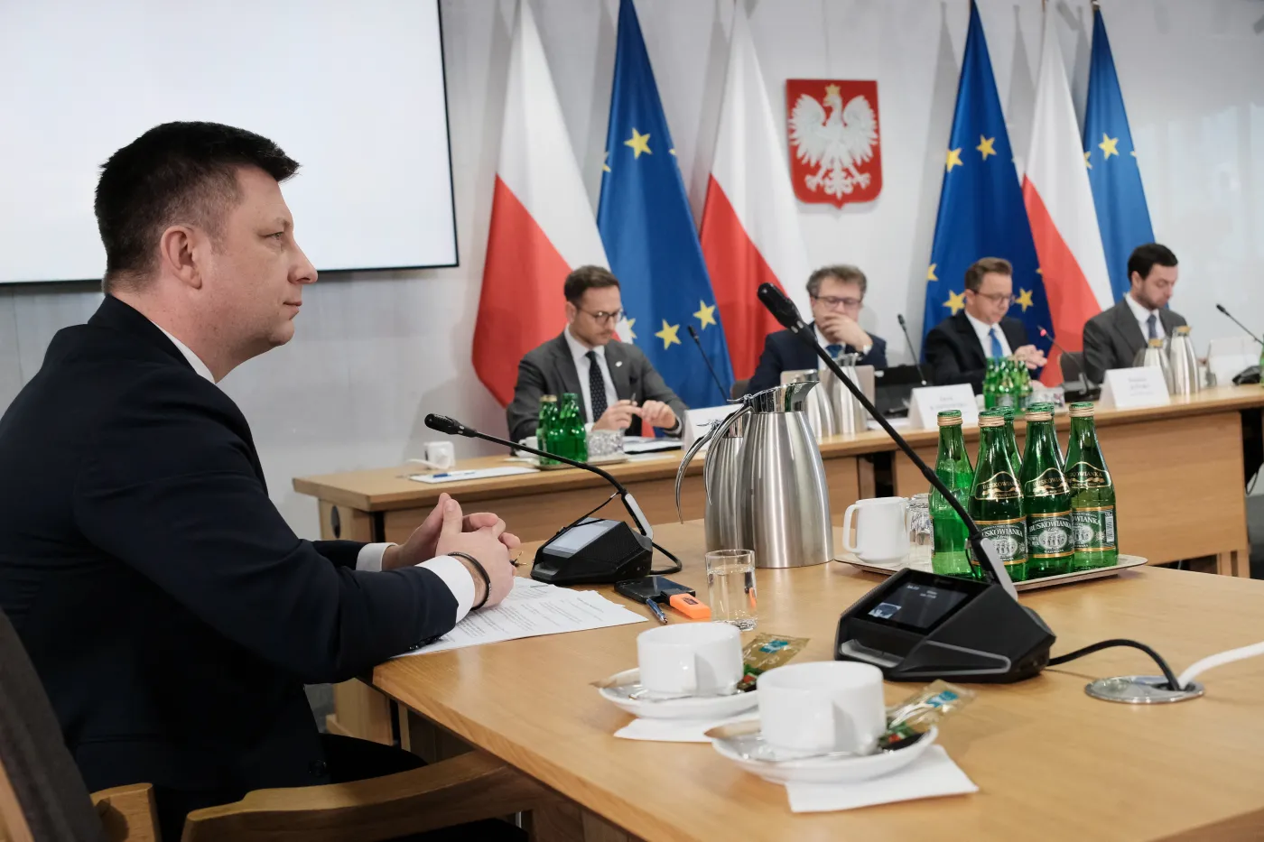 Dworczyk: Premier nie otrzymywał informacji o problemach związanych z funkcjonowaniem Poczty, czy PWPW