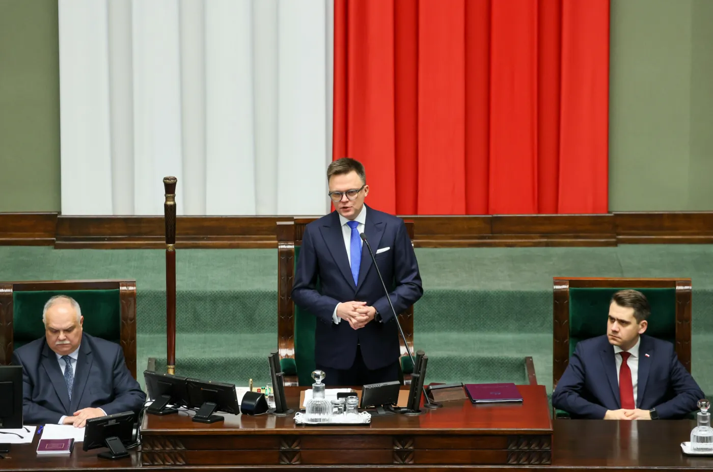 Hołownia: Nie wygasiłem mandatów Kamińskiego i Wąsika