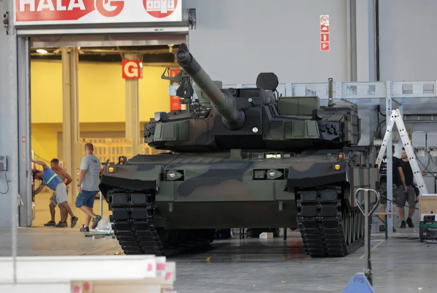 Gdzie będą budowane polskie wersje czołgów? Nowe ustalenia