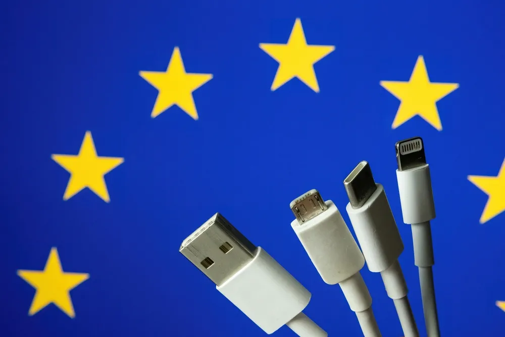 UE ostatecznie zatwierdziła dyrektywę o uniwersalnej ładowarce