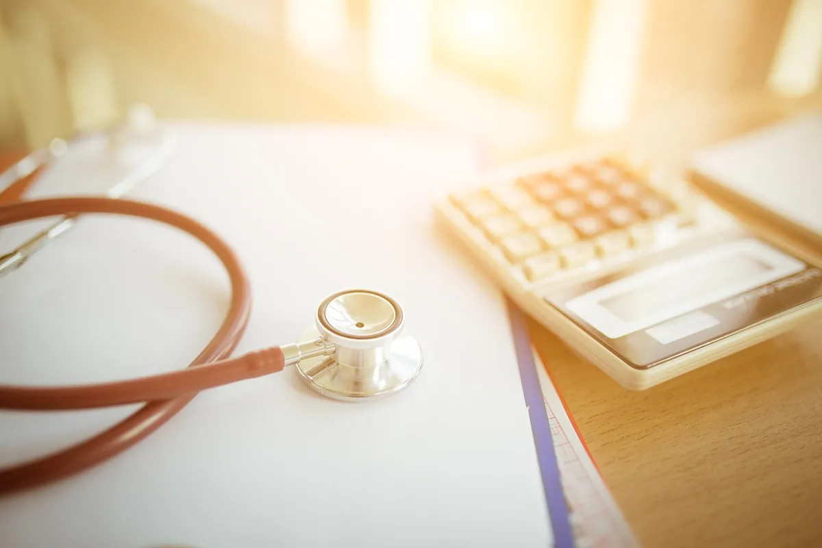 Cyberbezpieczeństwo: branża farmaceutyczna poniesie gigantyczne koszty chaosu prawnego i nadregulacji
