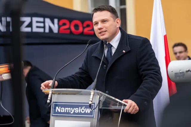Mentzen: Trzaskowski pomaga Nawrockiemu, by w drugiej turze mieć łatwiejszego przeciwnika