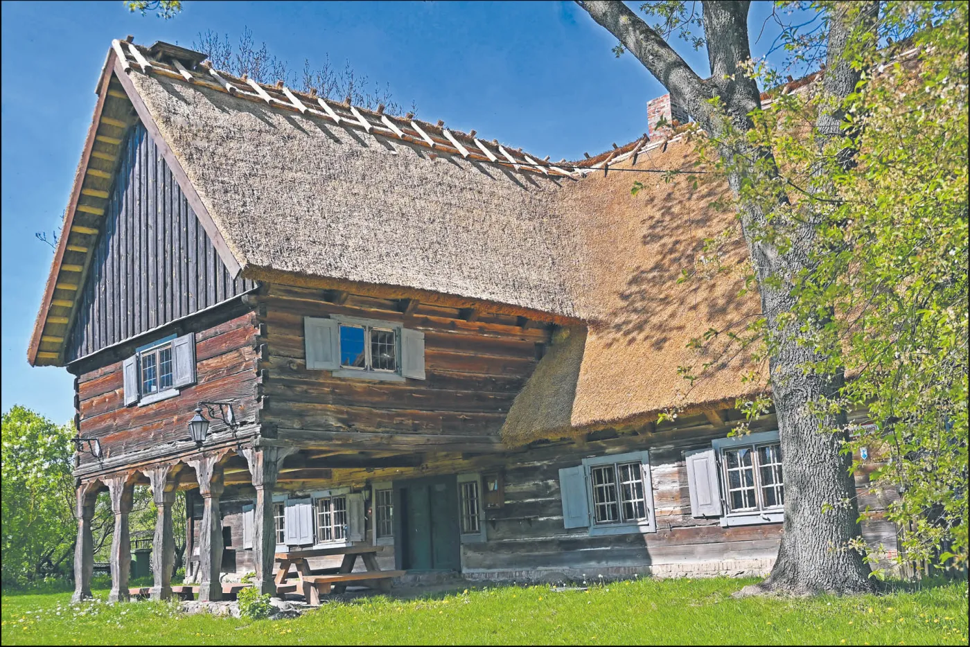 Dom podcieniowy w Chrystkowie