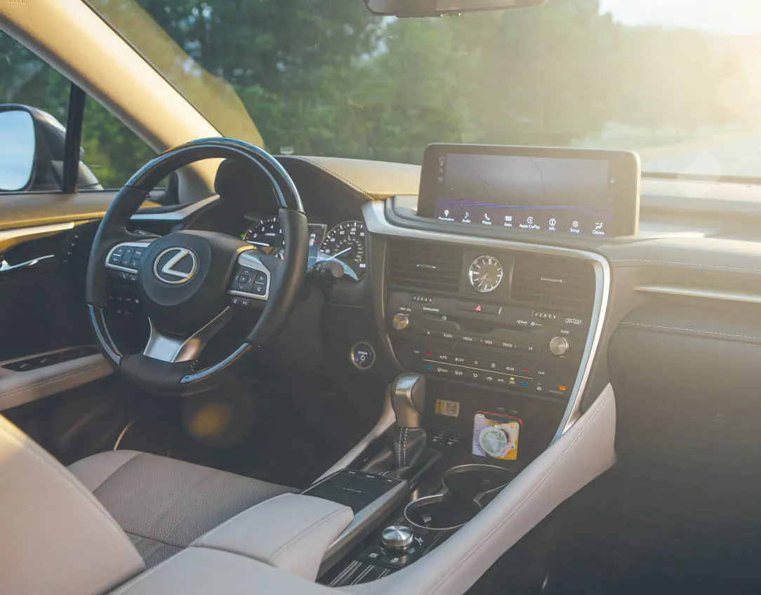 Lexus dba o czyste powietrze także wewnątrz auta