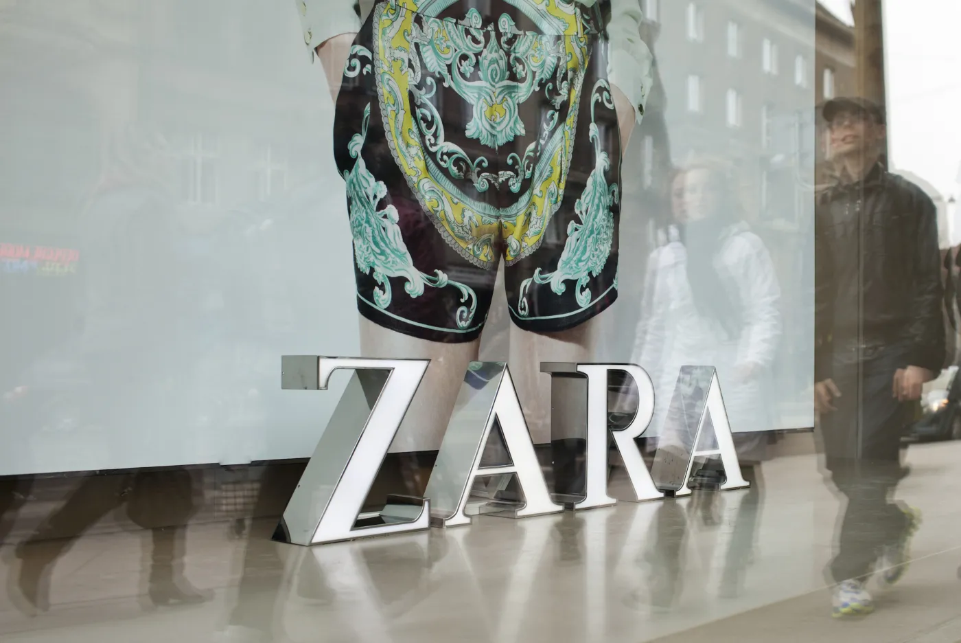 789371-zara.jpg