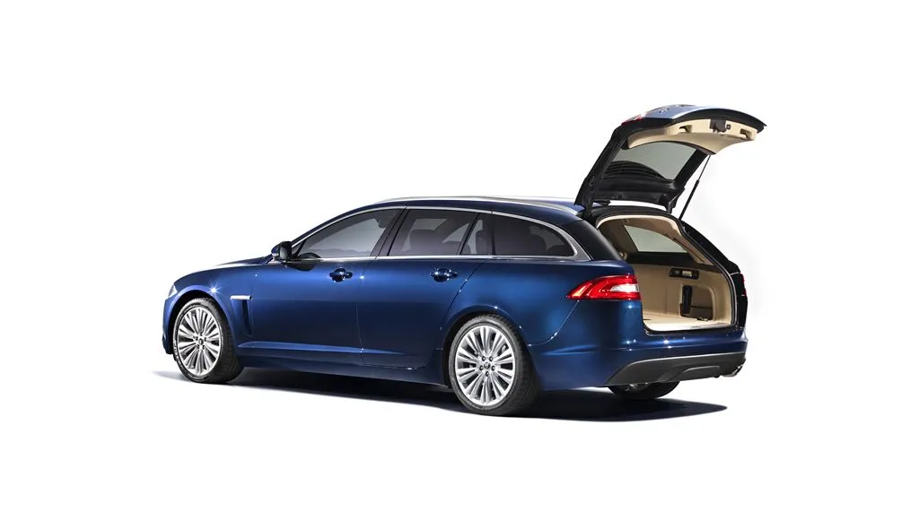 Prezes w kombi, czyli Jaguar XF Sportbrake