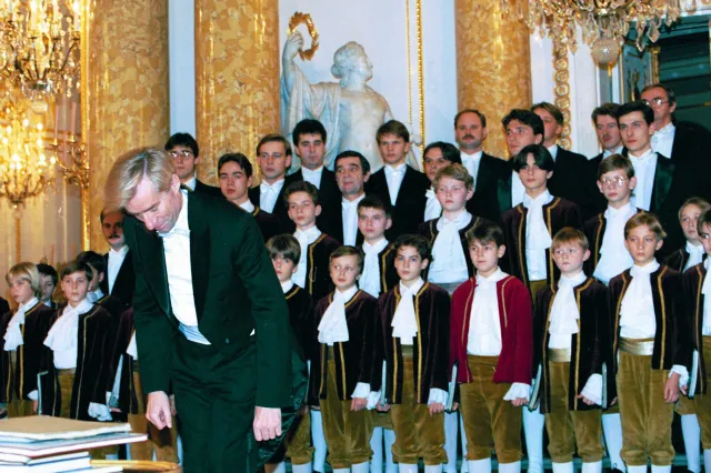 Pedofilia w chórze "Polskie Słowiki": Wiedzieli wszyscy, w tym radni. Milczano, bo korzyści były zbyt duże