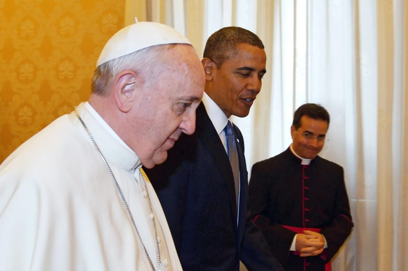 Wizyta prezydenta USA u papieża: Franciszek skupiony, Obama dziękował za “cudowne” spotkanie