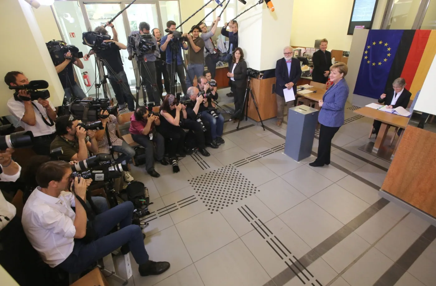 Wybory do PE: 43,11 proc. Europejczyków poszło do urn