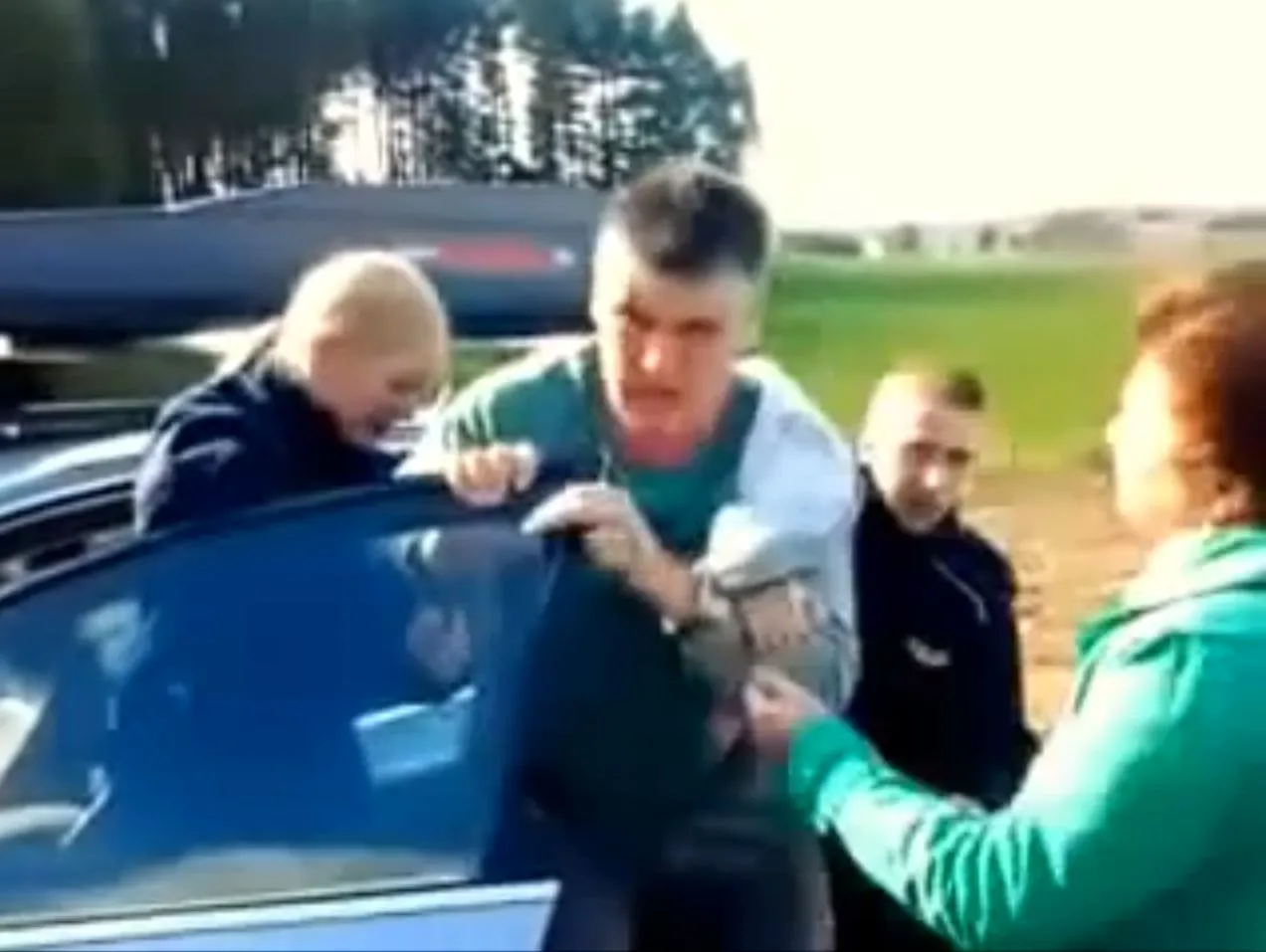 Akcja zatrzymania mężczyzny przez dwójkę policjantów z Bytowa 