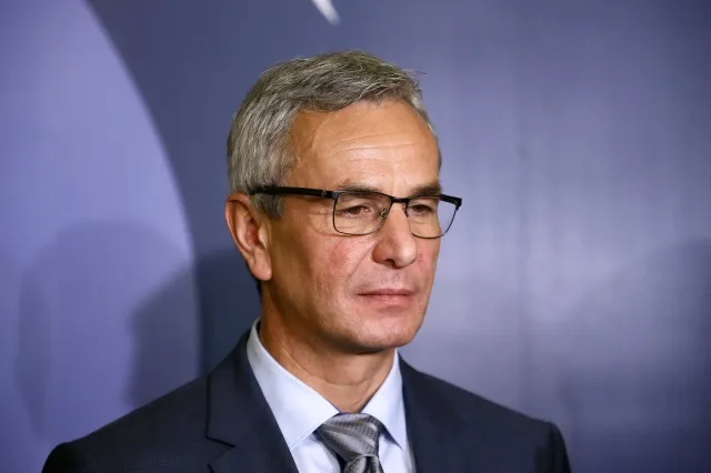 Biernat: Konsultacje Sikorskiego nie stanowia problemu