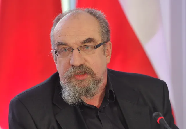 Piechociński groził prof. Modzelewskiemu?