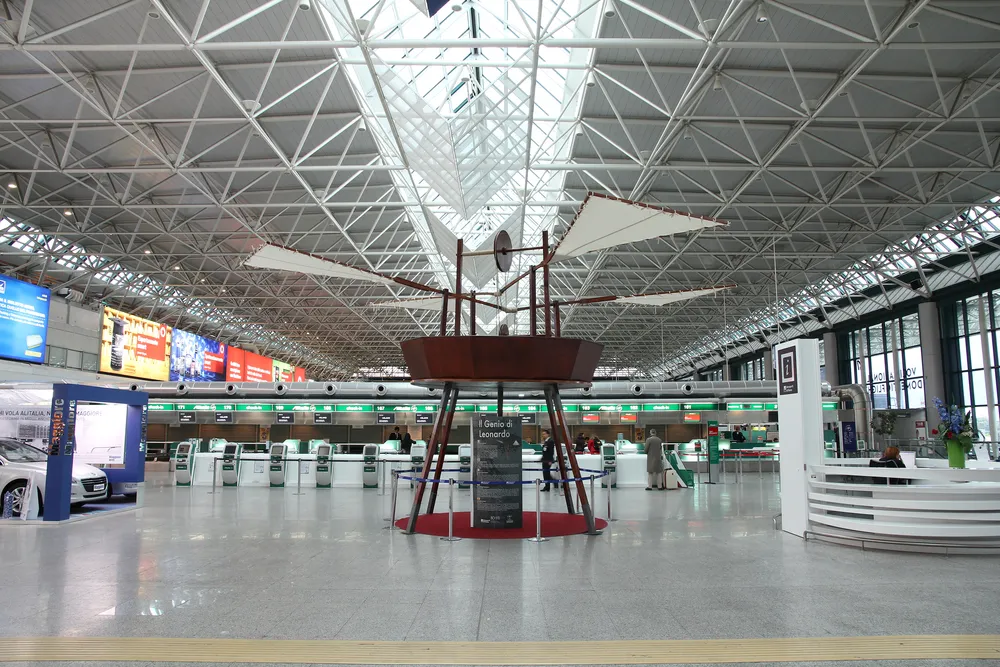 Włochy: Pożar na lotnisku Fiumicino pod Rzymem