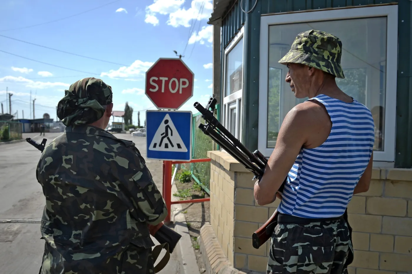 Ukraina: trwają walki na wschodzie. Eksplozja w bloku mieszkalnym
