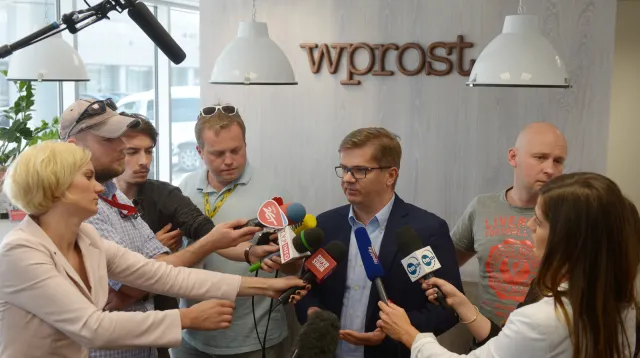 Wiadomo skąd "Wprost" ma nagrania polityków