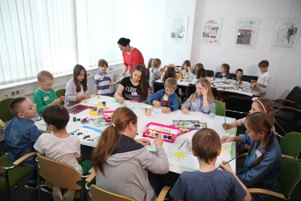 Dzieci komentują: Czy w naszym kraju inwestycje są wystarczające?