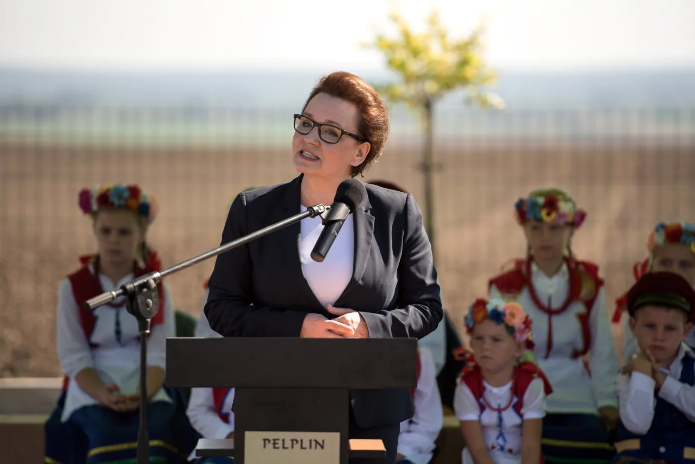 Państwowa oświata to jeden z najskuteczniejszych nośników ideologii. Obojętnie, kto sprawuje władzę