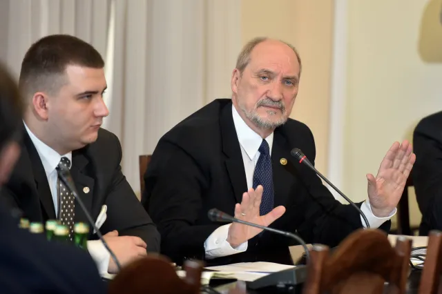 Rzecznik MON rezygnuje z zasiadania w radzie nadzorczej spółki ENERGA Ciepło Ostrołęka