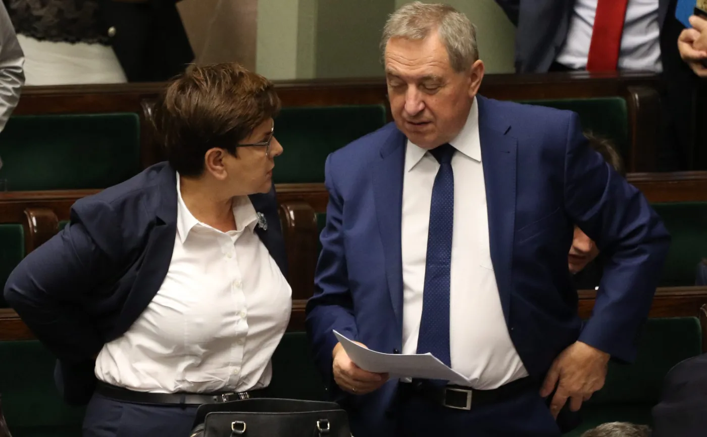 Kowalczyk: Będzie jednolity podatek łączący PIT oraz składki na ZUS i NFZ