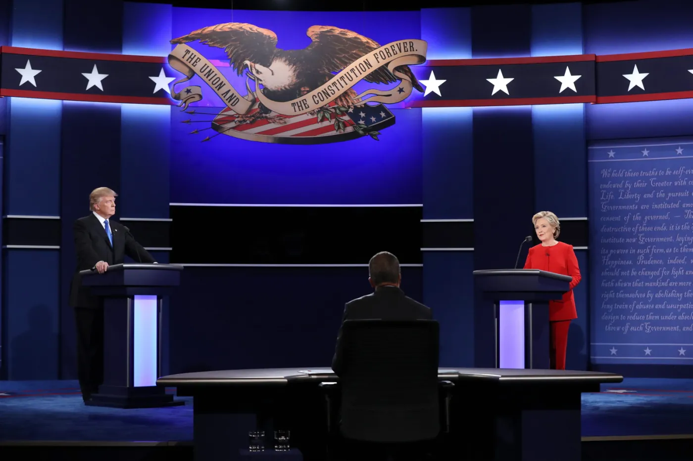 Kostrzewa-Zorbas: Debatę wygrała Clinton, Trumpowi będzie coraz trudniej