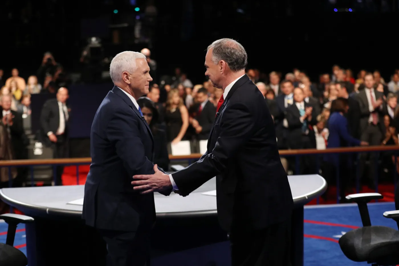 Debata wiceprezydencka u USA: Kaine miał lepsze argumenty, a Pence styl