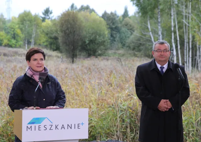 Szydło: Chcemy bardzo szybko budować mieszkania dla polskich rodzin