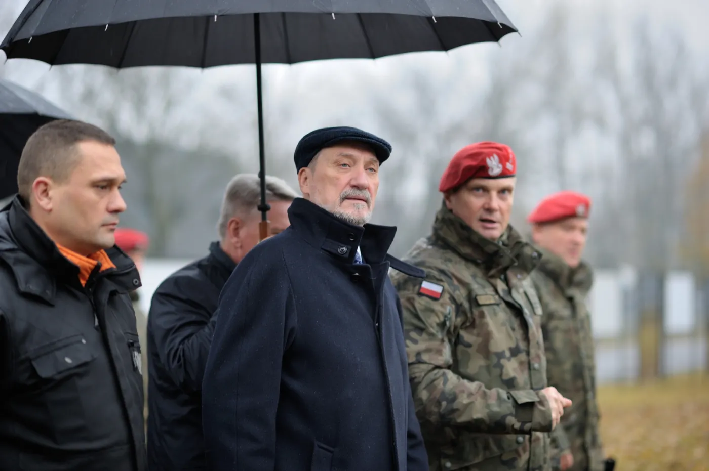 Wojsko Macierewicza trafiło do komisji