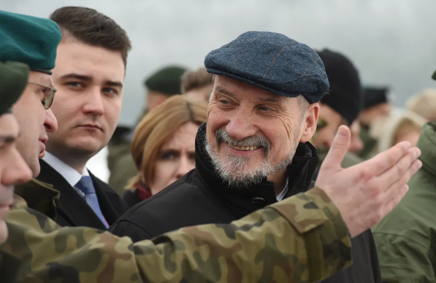 "Systematyczne szkalowanie" i "obrona aparatu sowieckiego". Macierewicz pozywa "Gazetę Wyborczą"