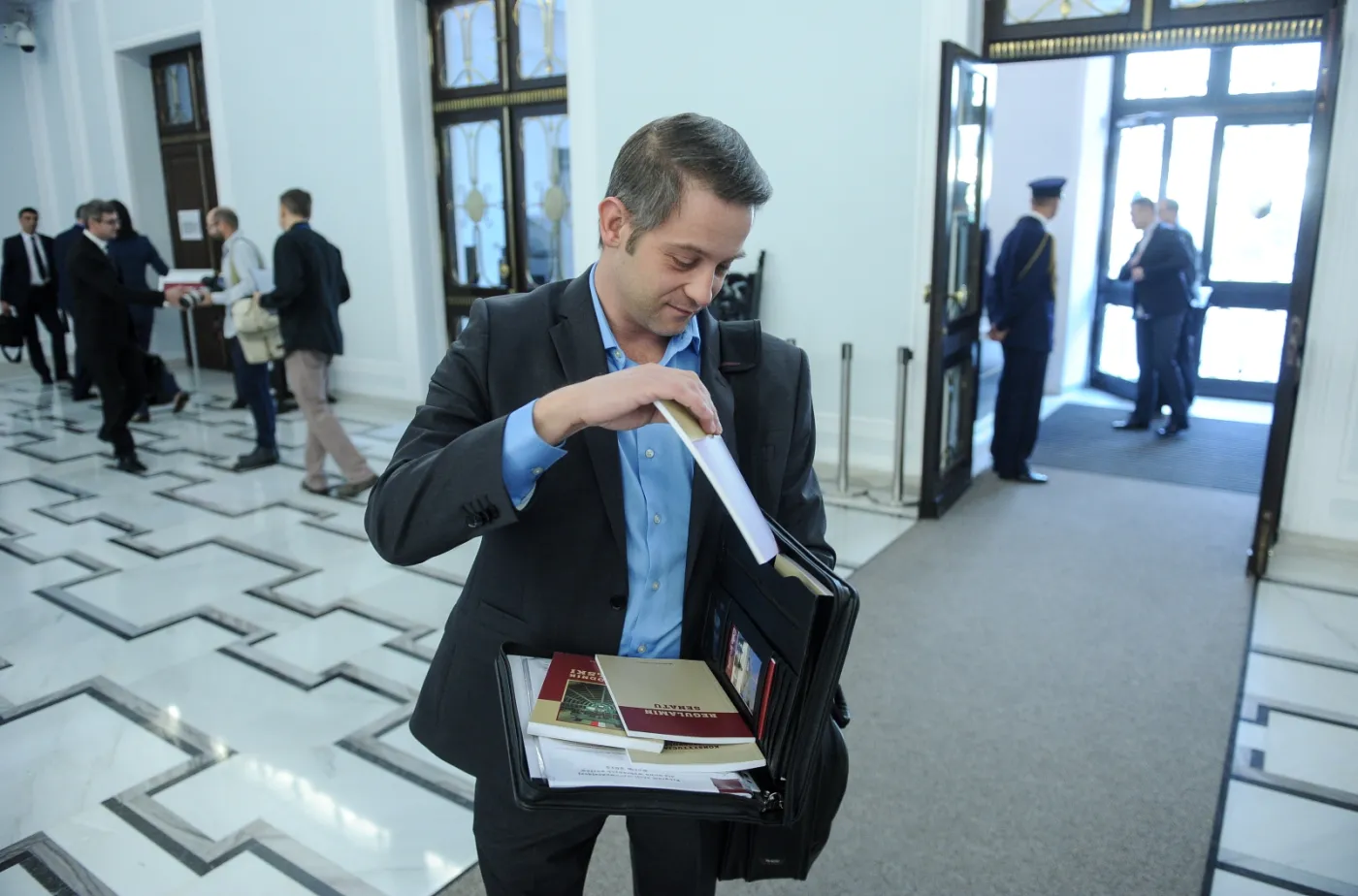 2363918-pierwszy-dzien-w-sejmie-tomasz.jpg
