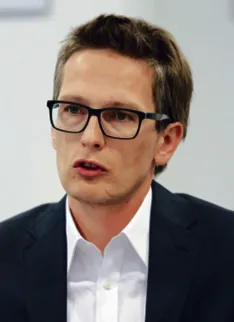 2404395-robert-cyglicki-dyrektor-fundacji.jpg