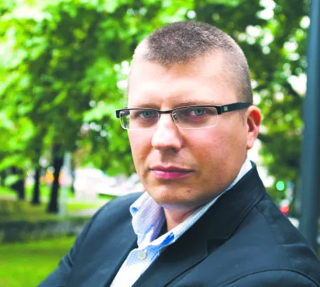 2426902-dr-marcin-warchol-wiceminister.jpg