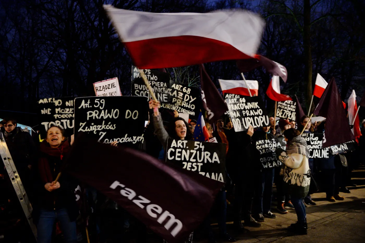 2485656-protest-przed-kprm-zorganizowany.jpg