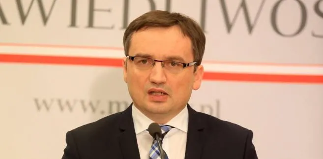 Zbigniew Ziobro: Prokuratura musi być podporządkowana rządowi. Dziś jest poza kontrolą [WYWIAD]
