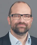 3218101-dr-bartosz-marcinkowski-partner.jpg