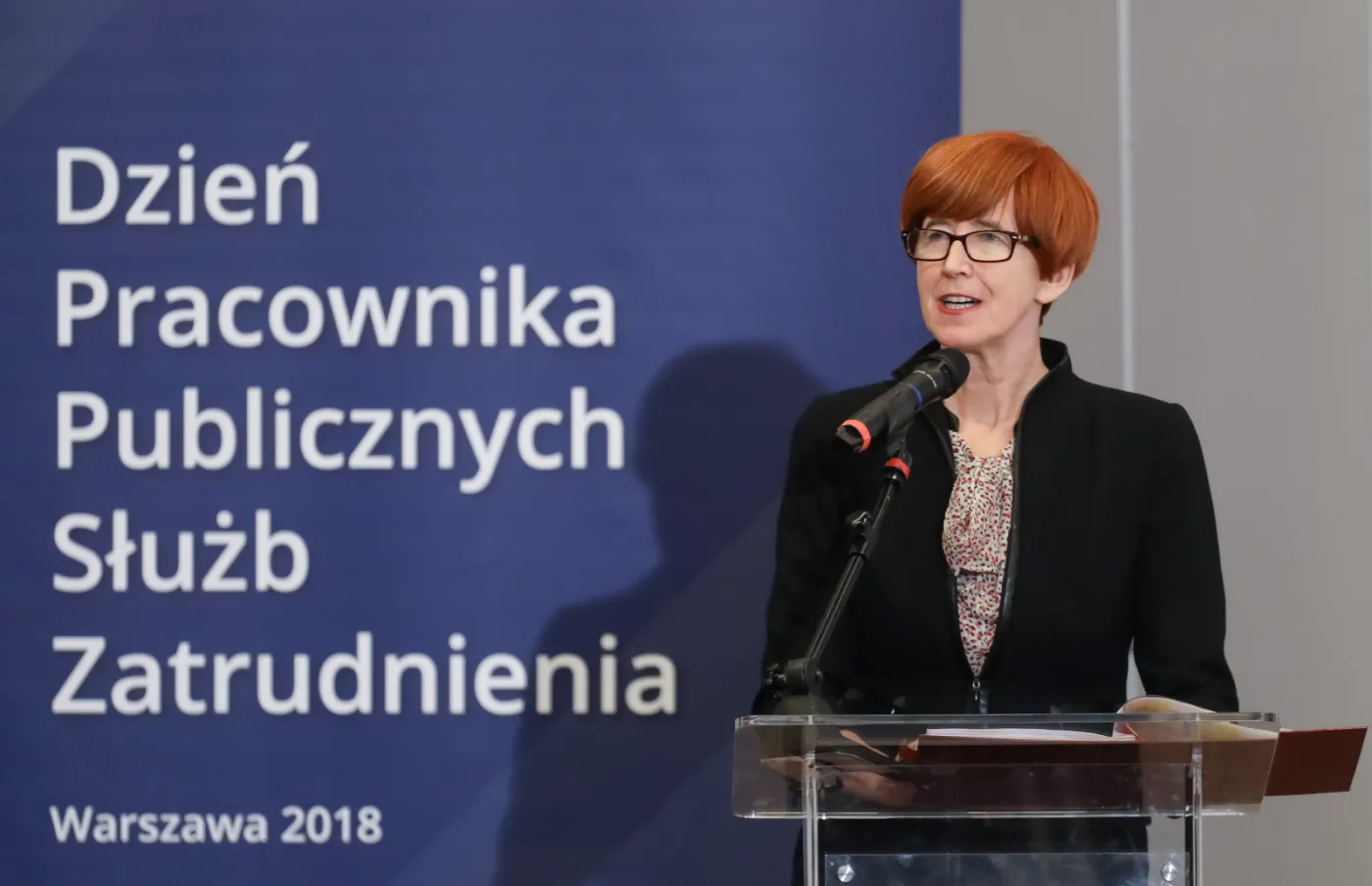 Rafalska: Nie ma odwrotu od e-zwolnień - zaczną obowiązywać od 1 lipca 2018 r.