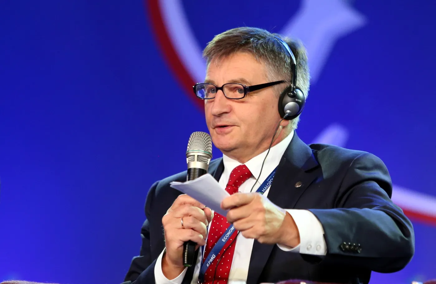 Eurodeputowany PiS: Próba obalenia rządu skoordynowana z dziennikarzami i posłami do PE