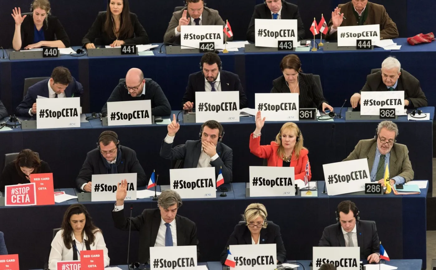 CETA wchodzi w życie. Europarlament ratyfikował umowę