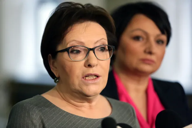 Posłanki PO i Nowoczesnej razem przeciwko "ingerencji PiS w sprawy kobiet"
