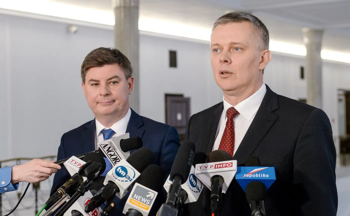 Siemoniak: Mamy katastrofę personalną w armii