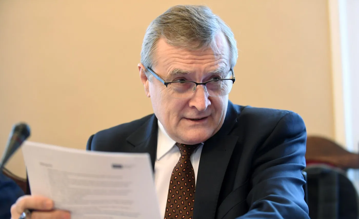 Gliński: Monopol informacyjny sprawia, że demokracja nie funkcjonuje [WYWIAD]