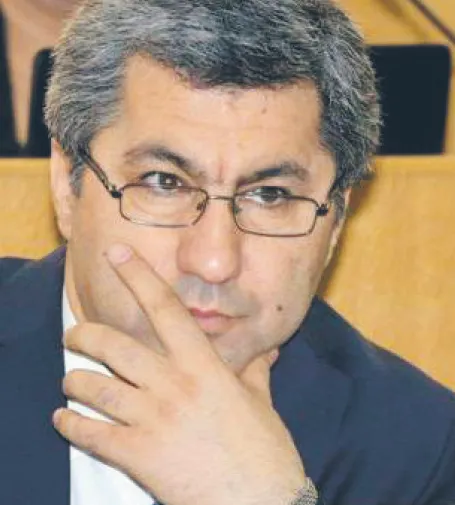 2916270-muhiddin-kabiri-przewodniczacy.jpg