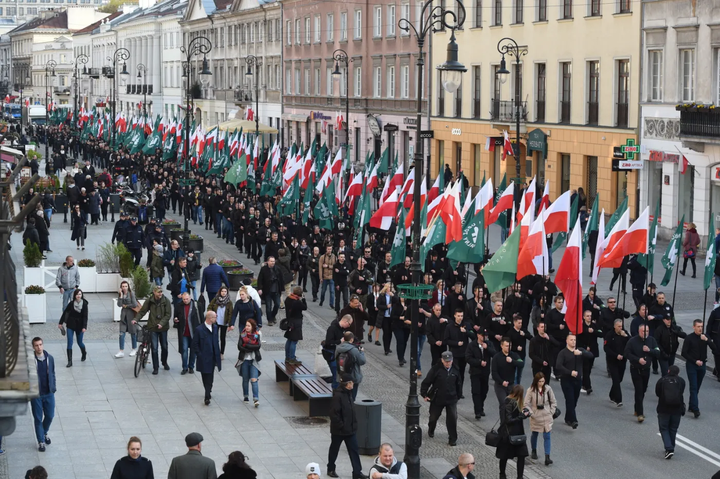 Warszawa: Rocznicowy marsz ONR i kontrdemonstracja