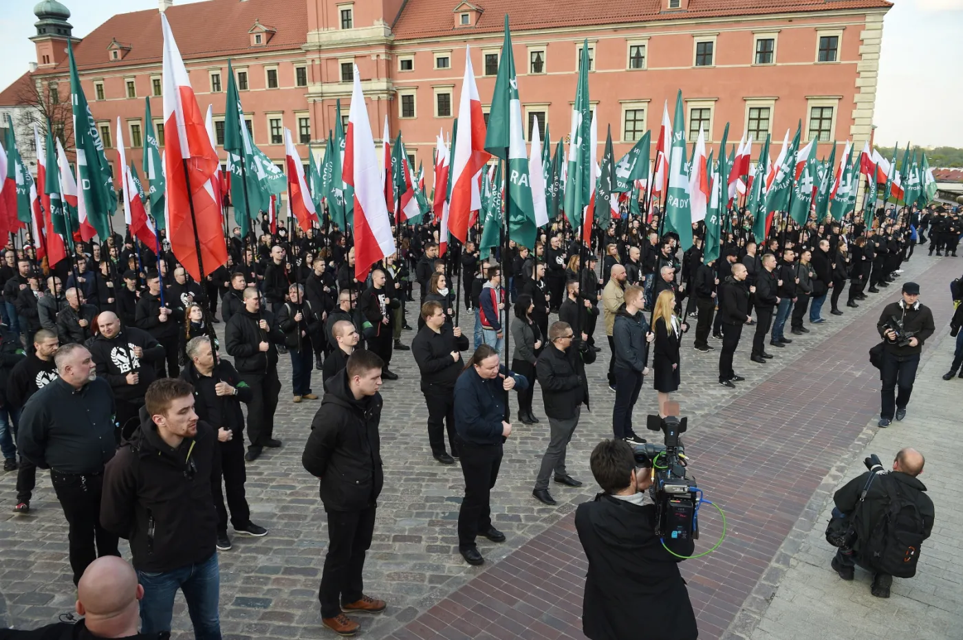 Gronkiewicz-Waltz: Oczekuję od Ziobry złożenia wniosku o delegalizację ONR jako ruchu neofaszystowskiego